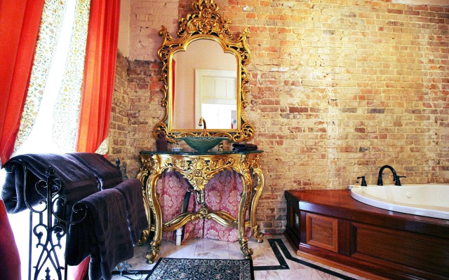 The Olivier House Hotel