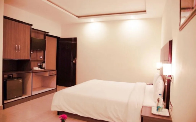 GenX Plaza Mughalsarai