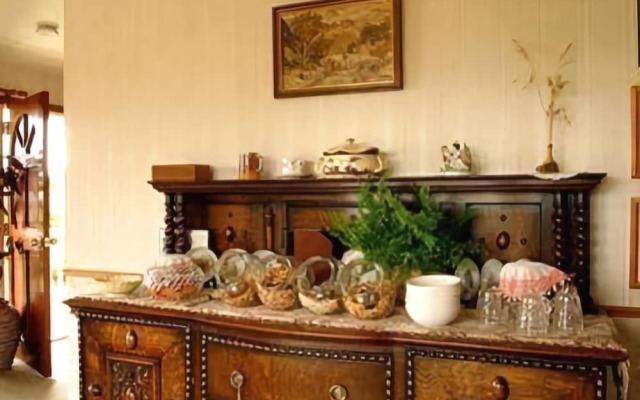 Colonial Homestay