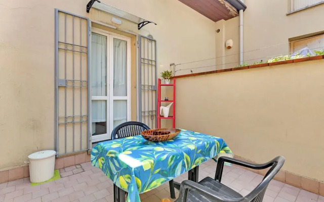 Alessia's Flat - San Bernardino