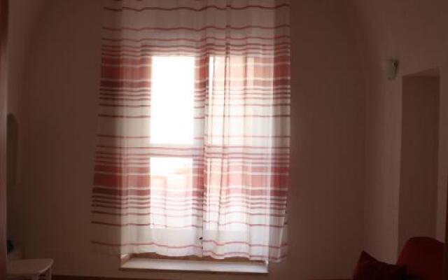 Iaia Apartment