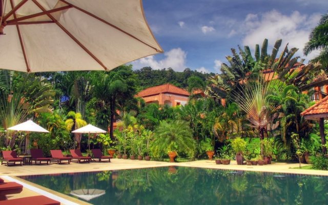 Khaolak Palm Hill Resort