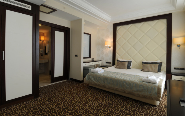 Goldcity Hotel
