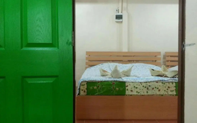 บ้านสวนนิ่มมะโน รีสอร์ทสวนผึ้ง