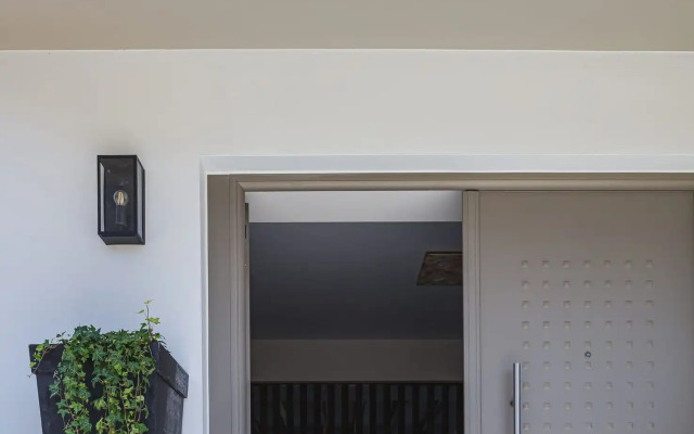 Villa Iris