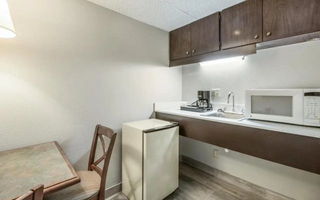 Holiday Inn Jackson-carriage House Dr