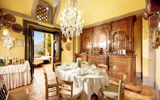 Palazzo Santa Croce in Positano