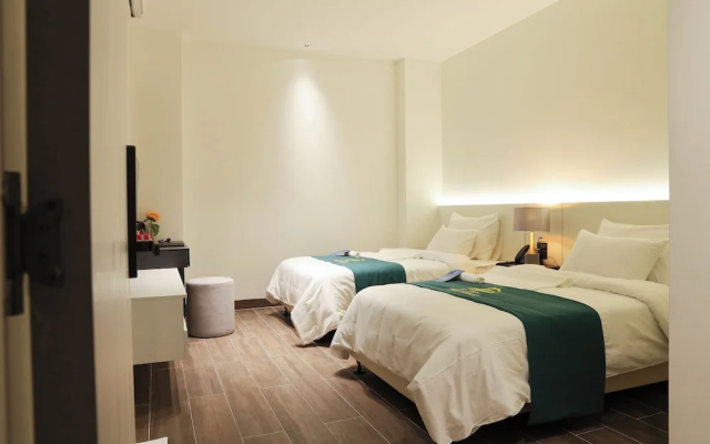 Ao Tien Harbour Boutique Hotel