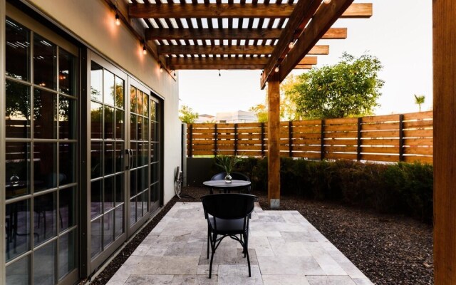 E Mcknight 2 - Onyx in Scottsdale