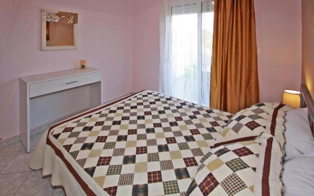 Zephyros Family Apartments 1