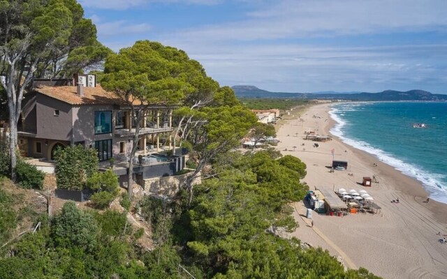Villa Punta Maisi