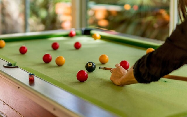 Logis Hôtels- Hôtel et Restaurant Domaine de Fompeyre