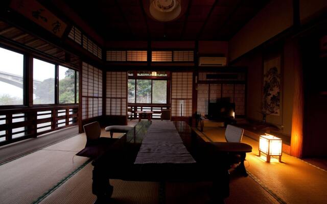 Okamotoya Ryokan