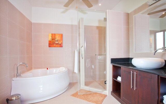 Villa Kaimook Andaman 6 Bed Picturesque Valley Location