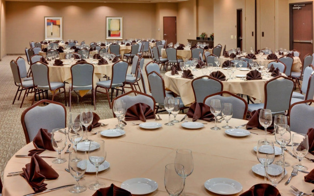 Holiday Inn Ontario Airport by IHG