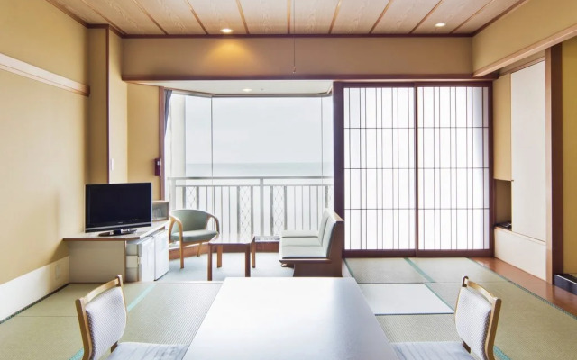 Ooedo-Onsen-Monogatari Shiomiso (Formerly: Yubae no Yado Shiomiso)