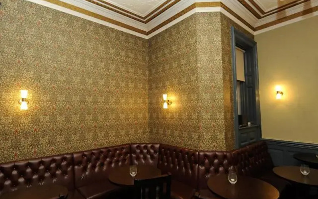 Strathearn Hotel