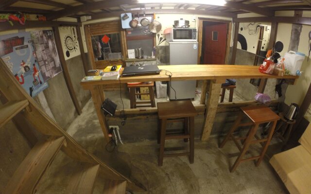 2F Hostel Taitung