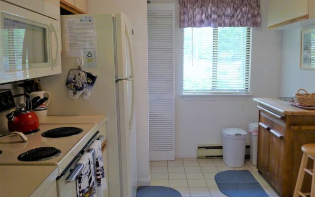 96 Eaton - 2 Bedroom Condo