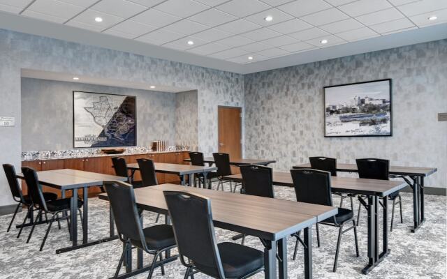 Courtyard by Marriott Hamilton