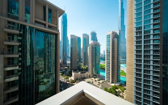 HiGuests - Boulevard Central Tower