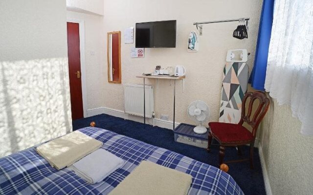 Lynmoore Guest House - BB