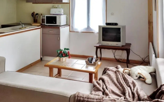 Sleek Allos Ski Chalet