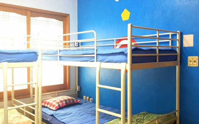 Captain Jeju Guesthouse - Hostel
