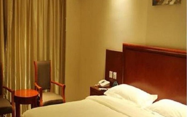 Greentree Inn Hebei Qinhuangdao Changli County Minsheng Road Walking Street Express Hotel – Guest Rooms – Qinhuangdao