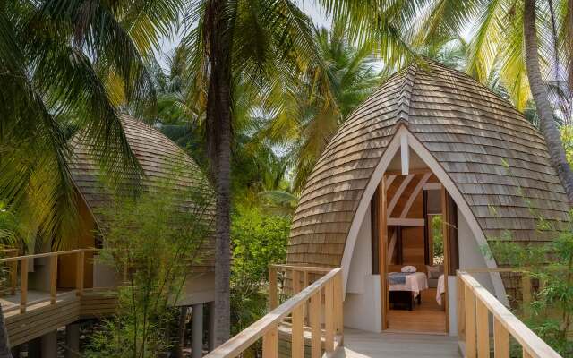 Emerald Faarufushi Resort & Spa - All Inclusive