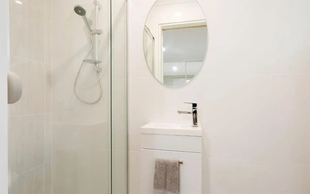 31 McMillan Crescent