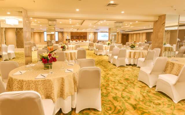 Deventure Sarovar Portico Kapashera