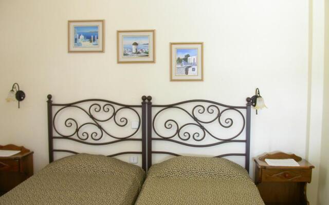 Sardi Eugenia Rooms