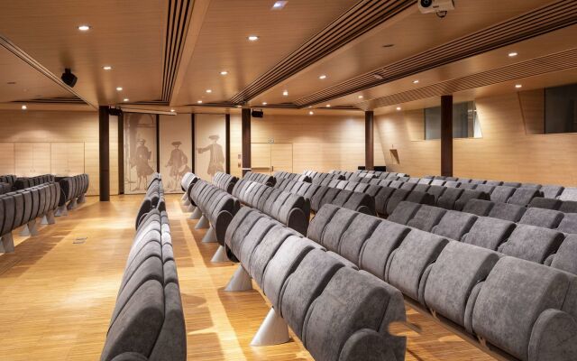 Parador De La Granja