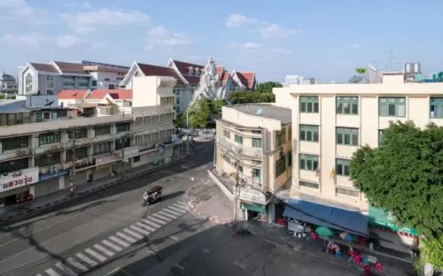 CASA BLANCA Dusit - Hostel