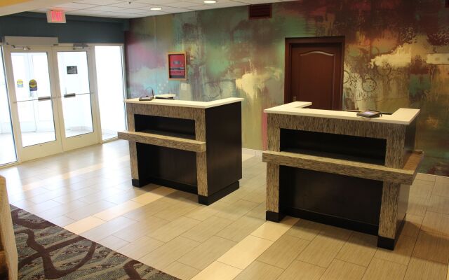 Best Western Holiday Manor