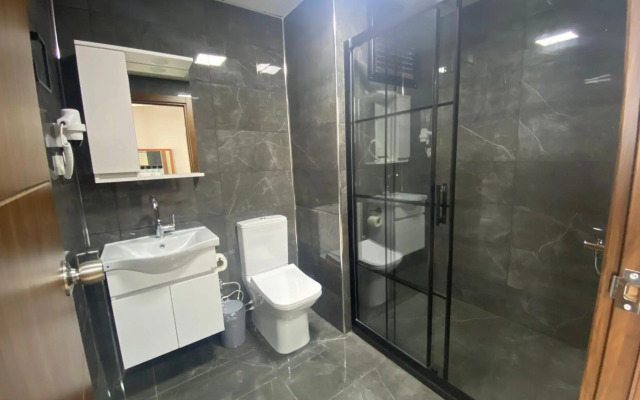 Grand Oral Hotel