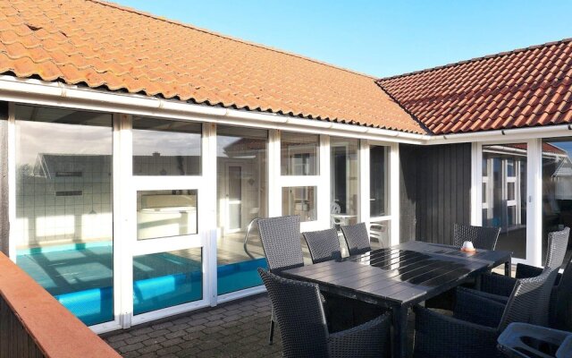 8 Person Holiday Home in Blavand