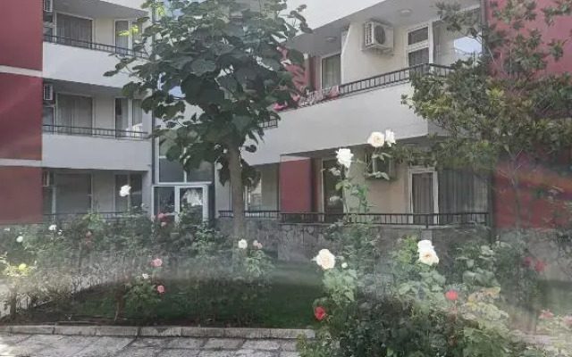 Rose Residence