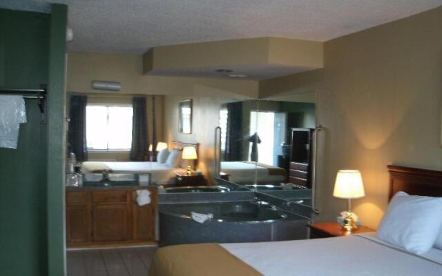 Motel 6 Millington, TN