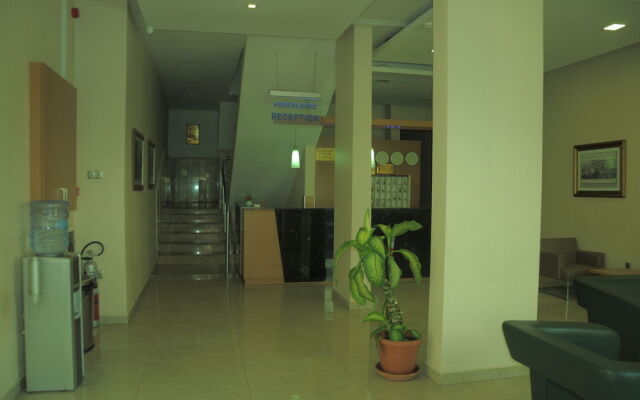 Hotel Yaşat (**)