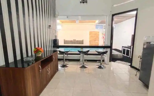 Villa Valley A1 with Private Pool by N2K