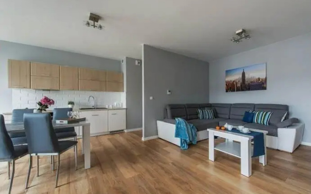 PandO Apartments Solec