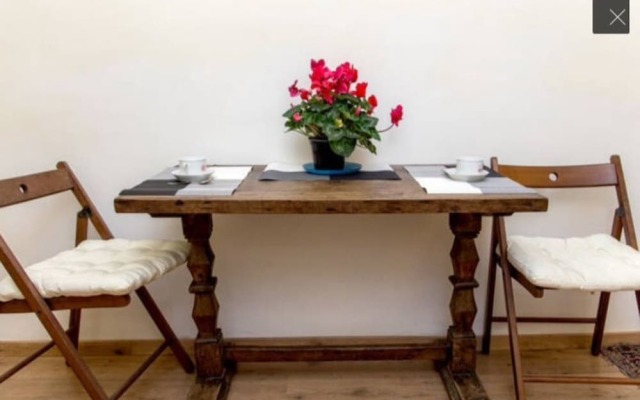 Stylish apartment in central Rome