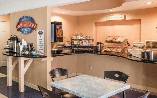 Baymont Inn & Suites Branford/New Haven