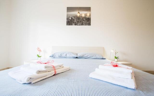 Bright Apartments Desenzano - La Quiete Lake View