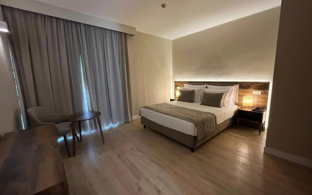 Madeira Bright Star Hotel