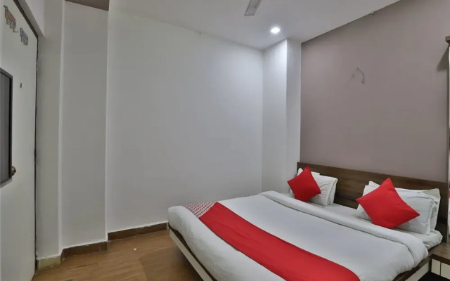 OYO 40663 Knk Hotel