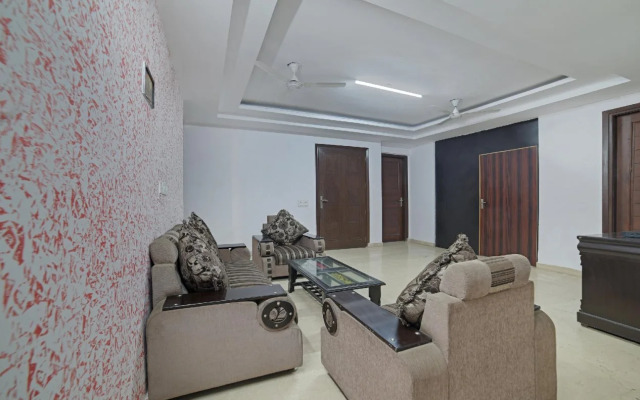 Hotel South Campus Inn by OYO Rooms