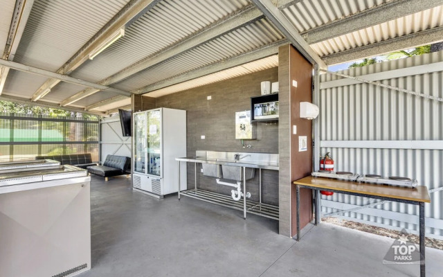 Lake Tinaroo Holiday Park